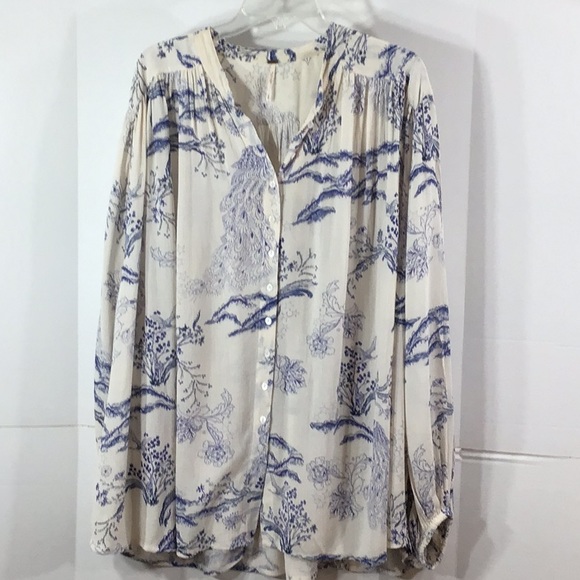 Free People blue/white floral oversized poet’s blouse/tunic M - Picture 9 of 10
